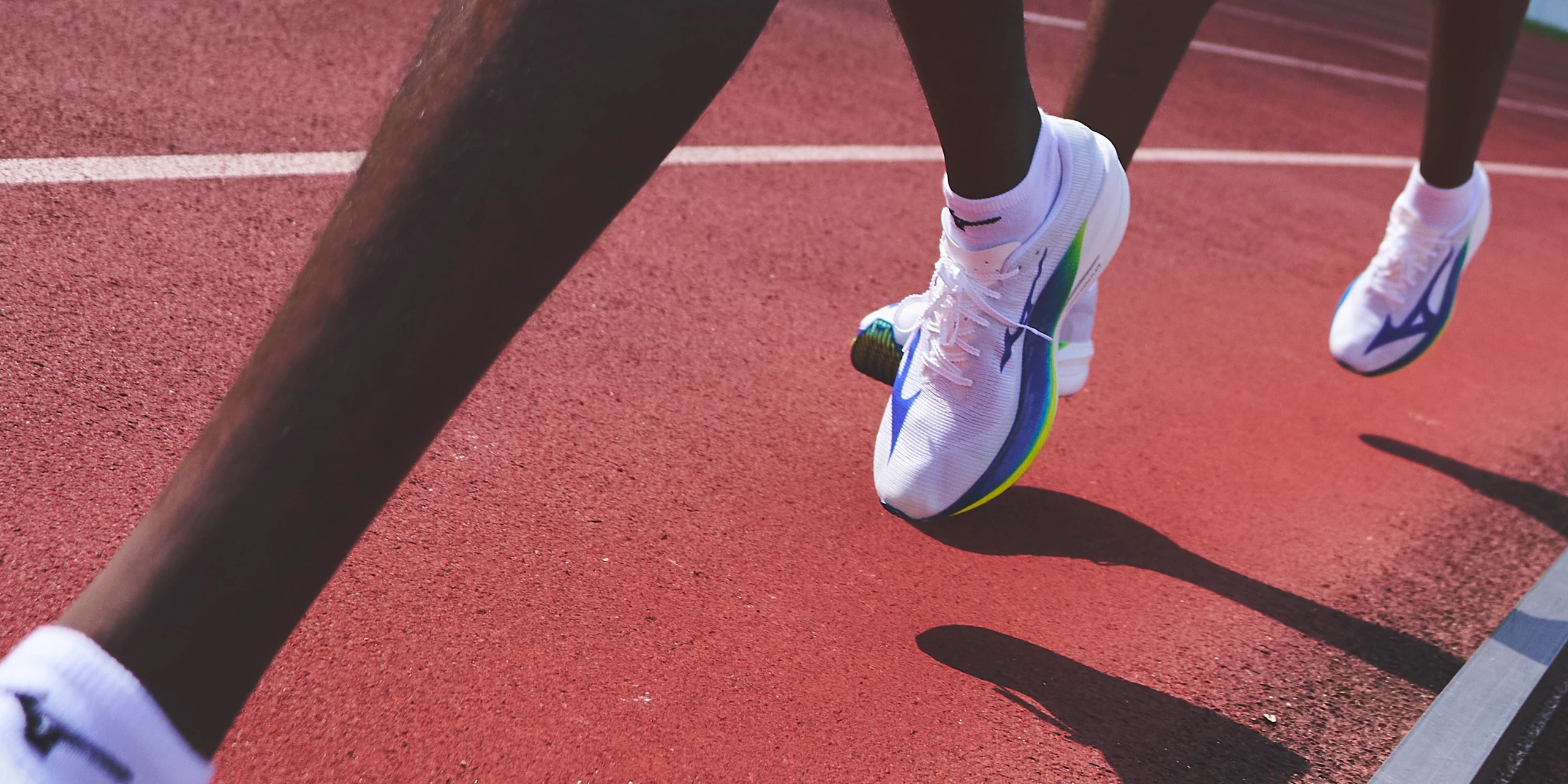 Mizuno Hyperwarp Collectie