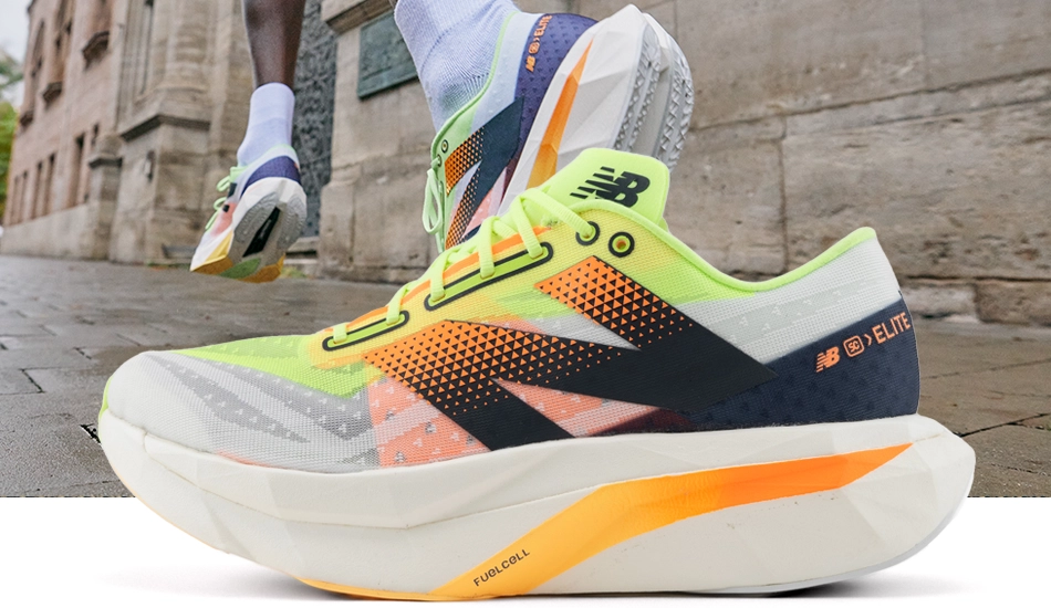 スパイク・シューズ New Balance FuelCell SuperComp Elite v4 Review: New Balance SuperComp Elite v4 | All4running