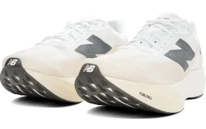 New Balance FuelCell Rebel v5
