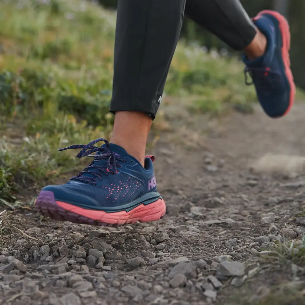HOKA Challenger ATR bij All4running
