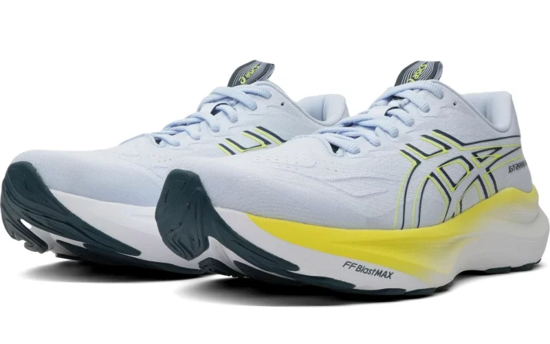 ASICS GT-2000 14 vooraanzicht