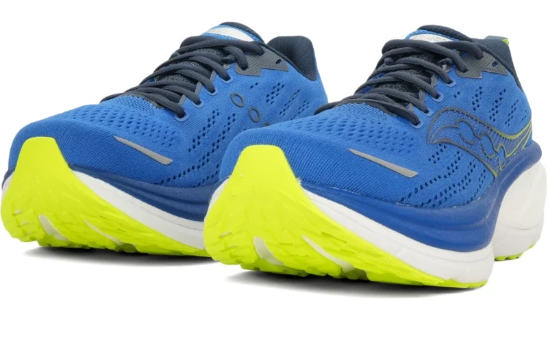 Saucony Hurricane 25 vooraanzicht